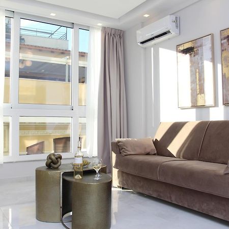 Central Metropolis Luxury Living Афины Экстерьер фото