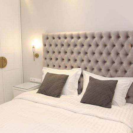 Central Metropolis Luxury Living Афины Экстерьер фото