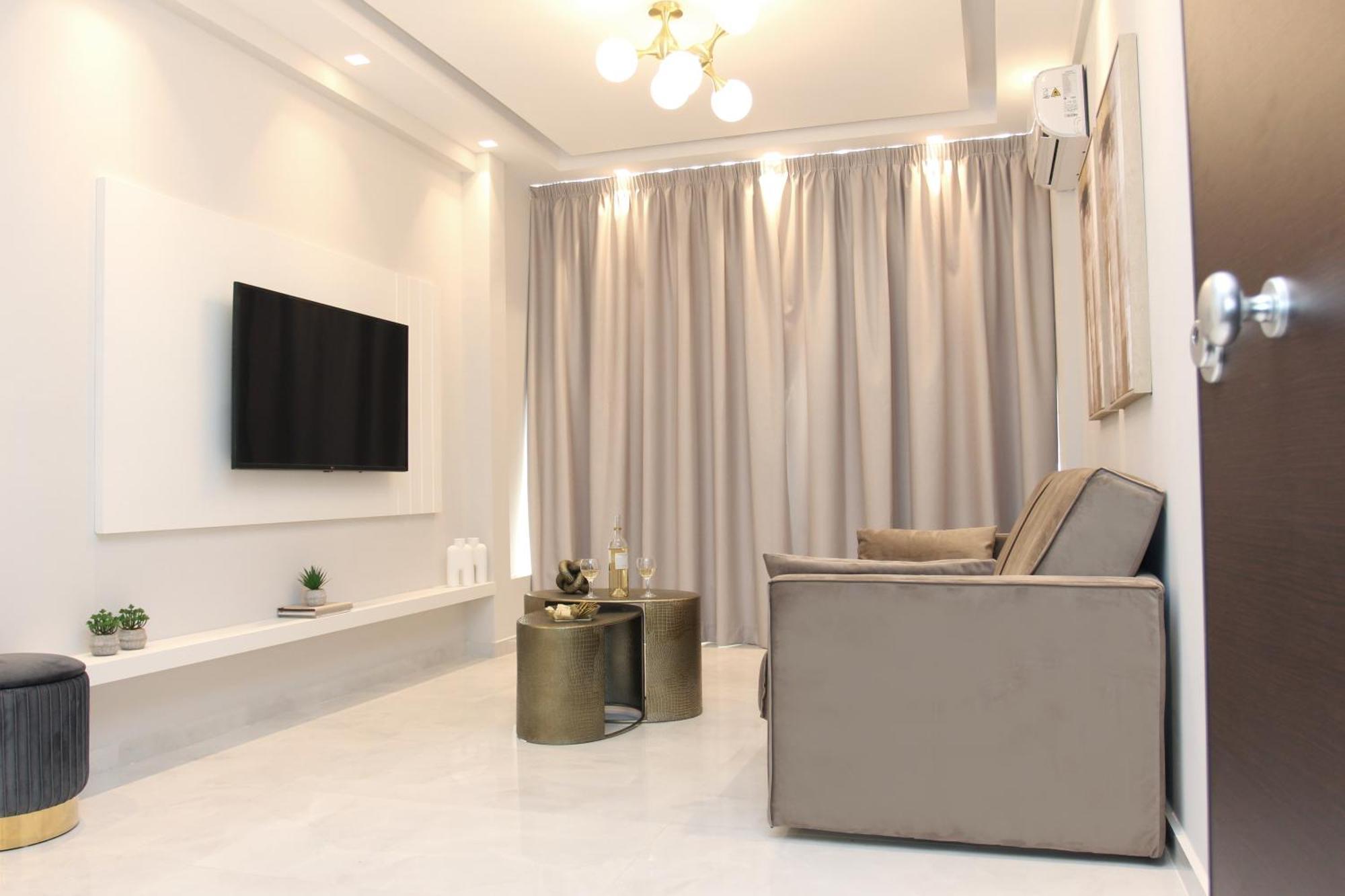 Central Metropolis Luxury Living Афины Экстерьер фото