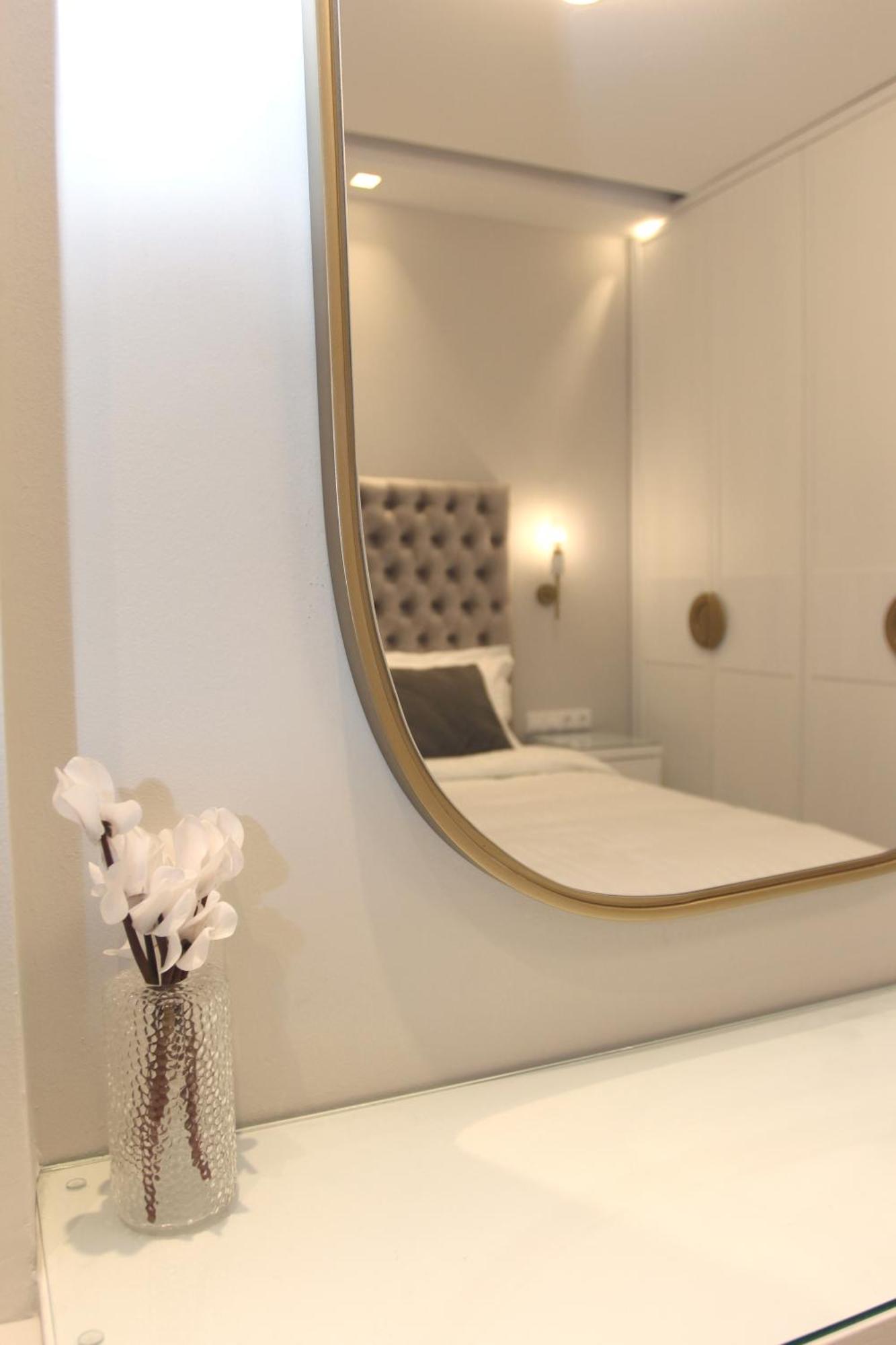 Central Metropolis Luxury Living Афины Экстерьер фото