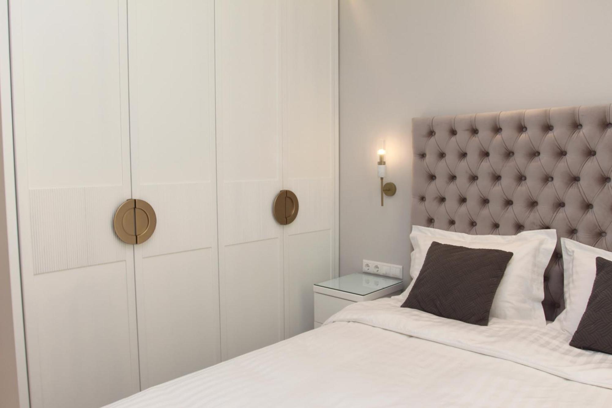 Central Metropolis Luxury Living Афины Экстерьер фото