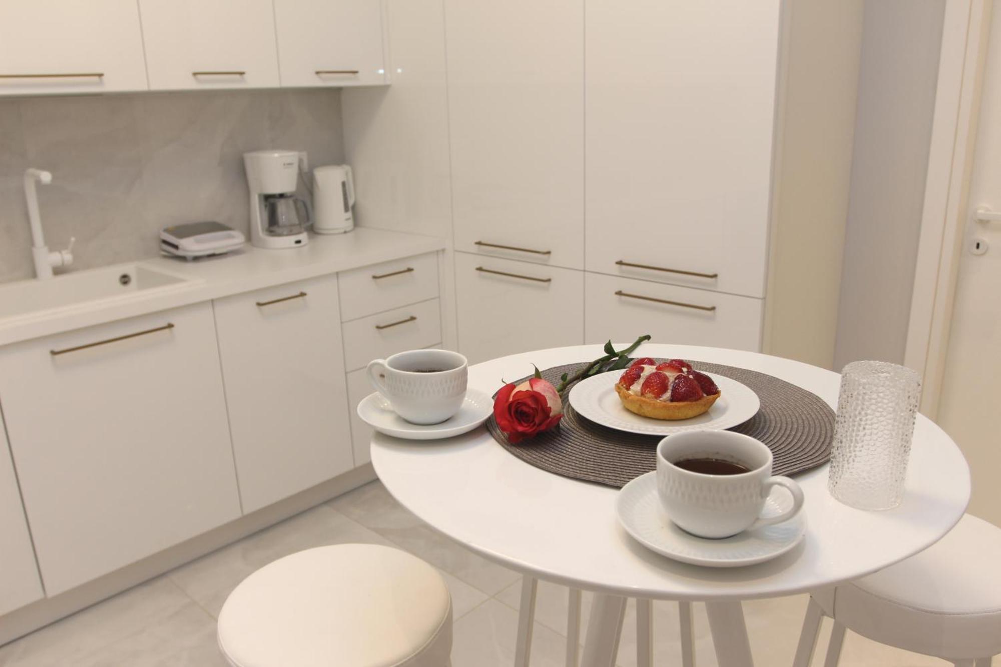 Central Metropolis Luxury Living Афины Экстерьер фото